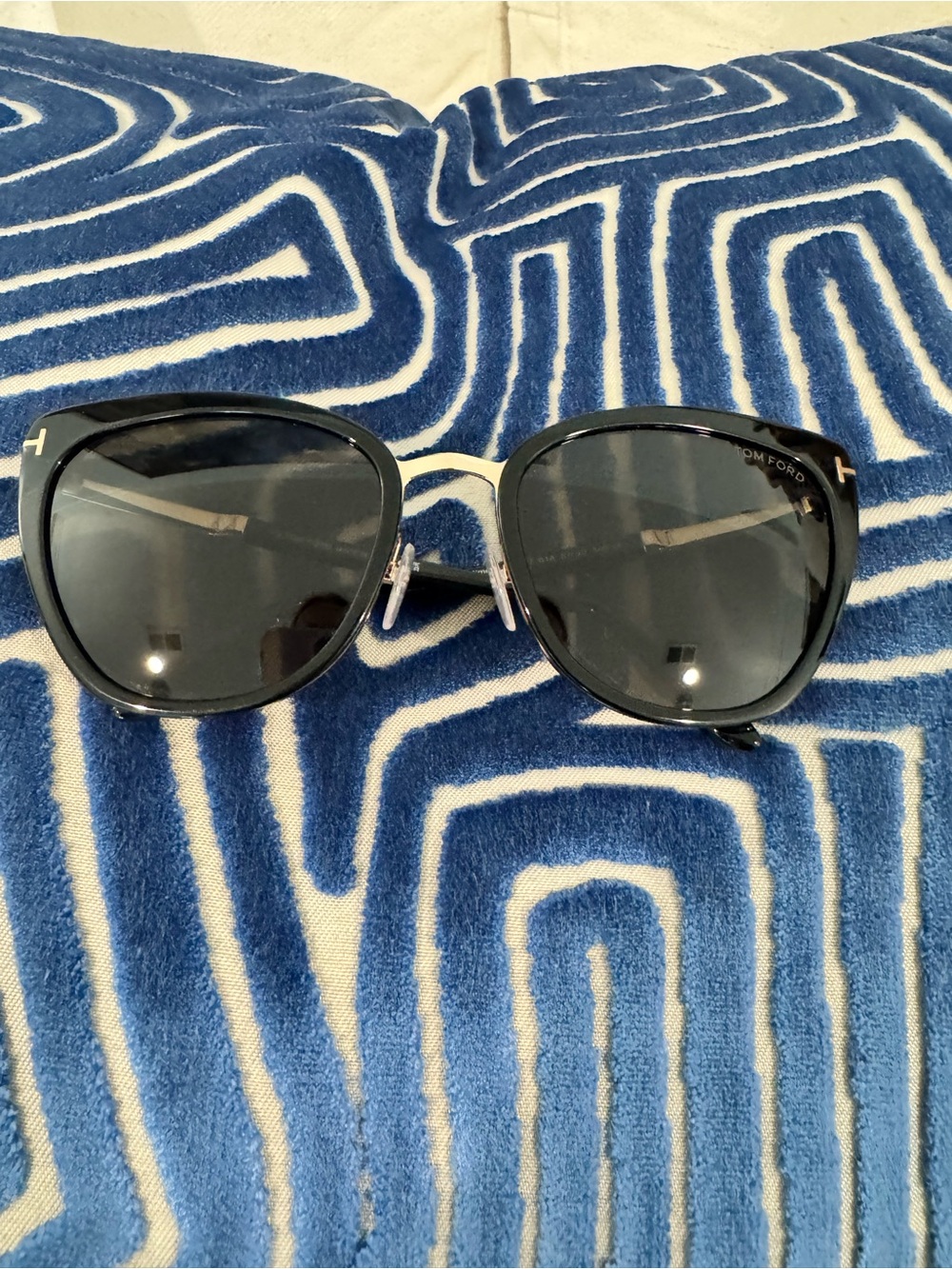 Tom Ford Simona Black Cat-Eye Sunglasses